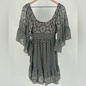 "NWT"Betsey Johnson|Mandala Scoop Neck Flutter Bell Sleeve Chiffon Dress- Size 4